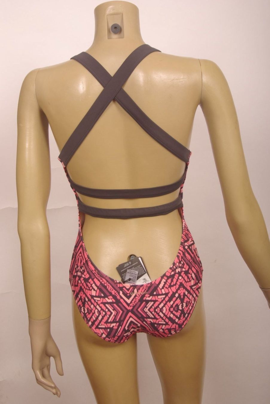 Brunotti Costumi da bagno & Bikini: BRUNOTTI BADEANZUG M BADEMODE 9766 – Nuovo e nell'imballaggio originale da Adliswil venduto da isabela77 2