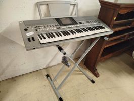 Keyboard Yamaha PSR S900