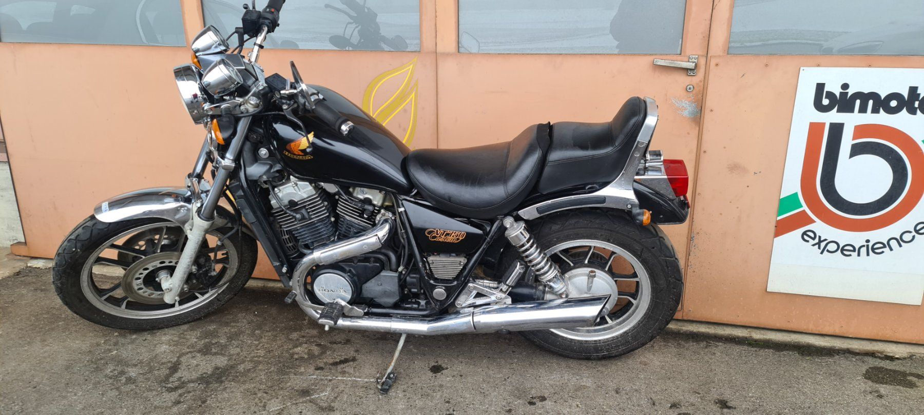 Honda Chopper: Honda RC14 VT 750 Custom – Usato da Windlach venduto da Noldi6