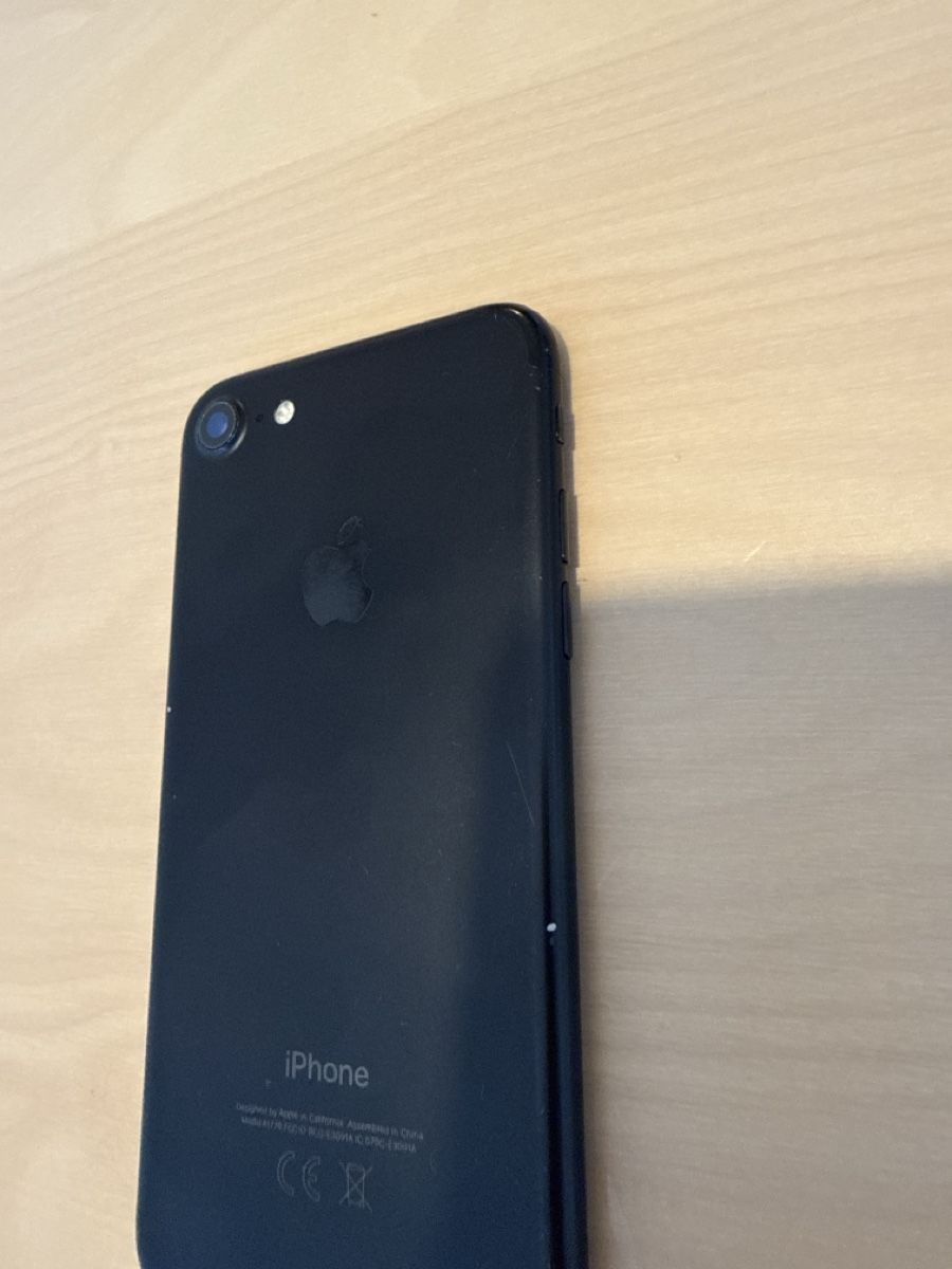Apple Portables: iPhone 7 – D'occasion à Zug par NikosKoukos 5