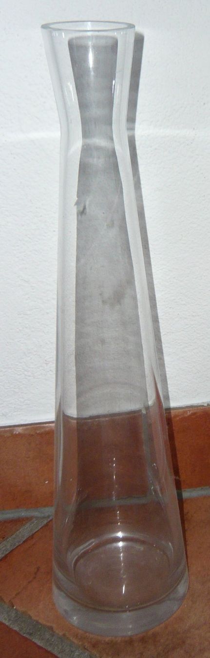 Vasi & Recipienti: Vase ca 45 cm – Usato da Ruggell venduto da Btt