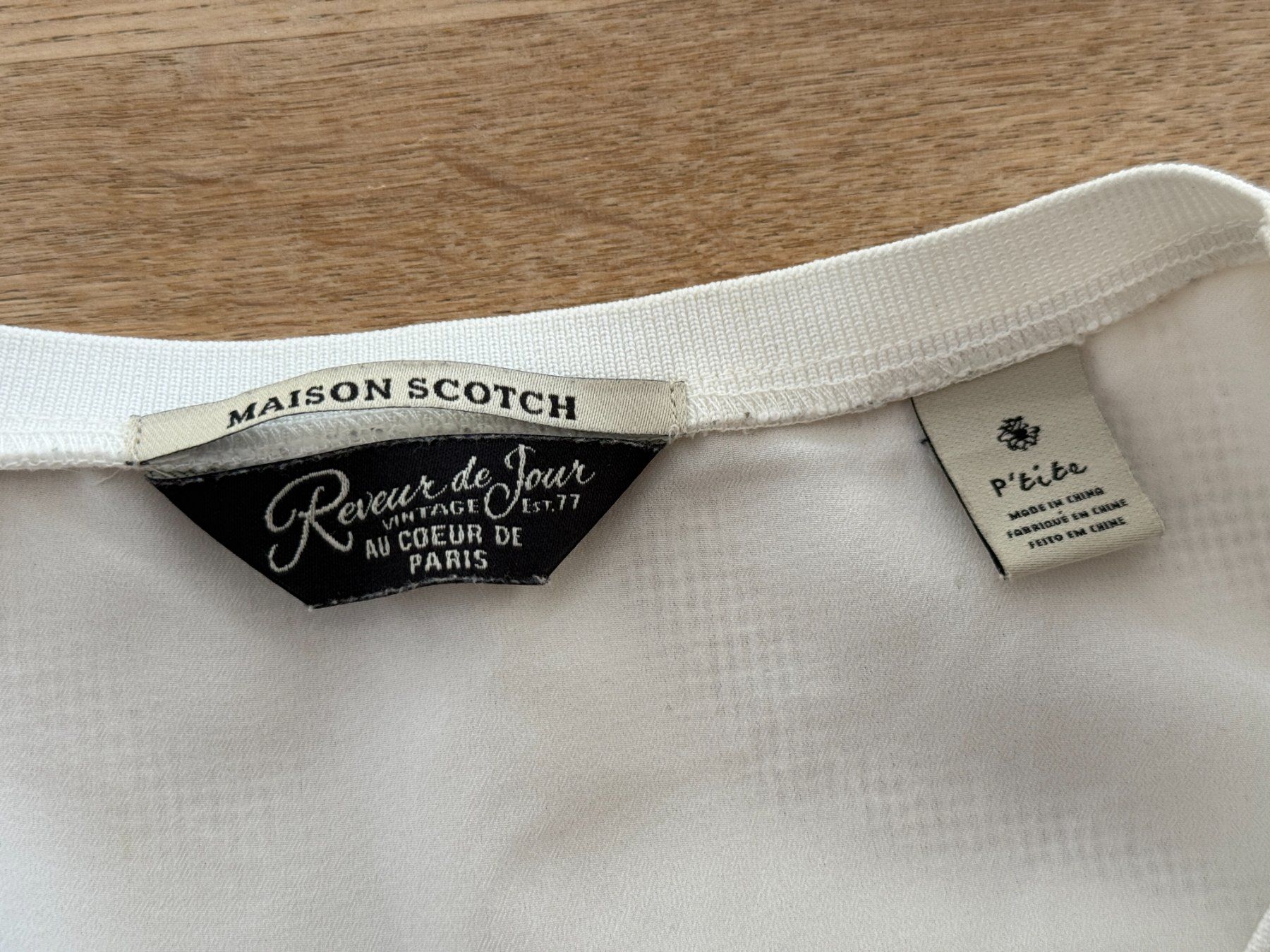 Maison Scotch Top: Spende MSF - Maison Scotch - Ärmelloses Top - Gr. M – Difettoso da Fällanden venduto da La_Natie 3
