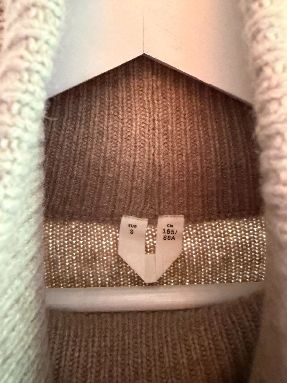 Arket Maglioni & Felpe: Arket Cashmere Pullover Turtle Neck Size S – Usato da Zürich venduto da jonny_s 3