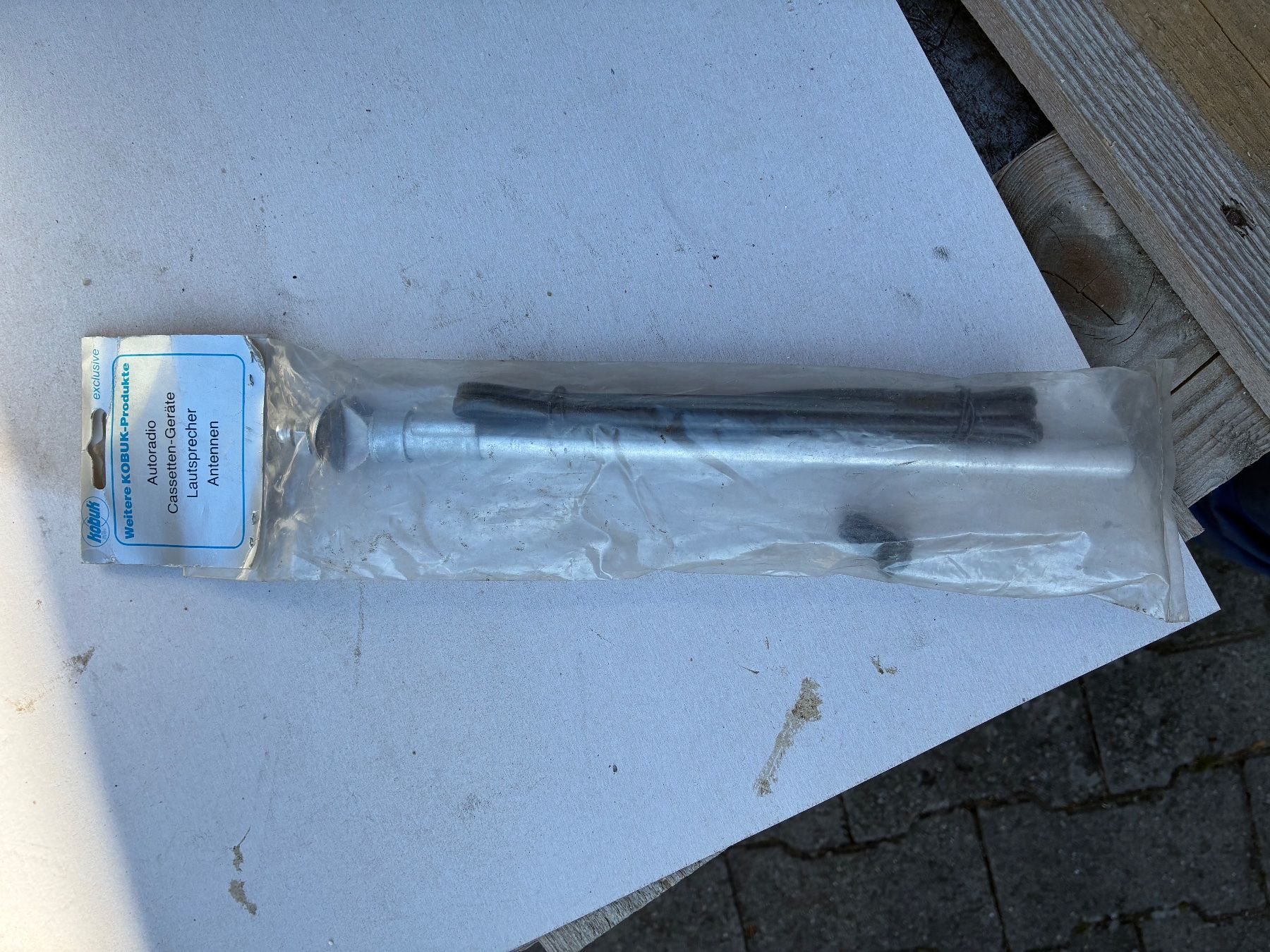 Tutti pezzi di ricambio auto: Auto Antennen Set 5stk + diverses – Usato da Thayngen venduto da stammsani 3