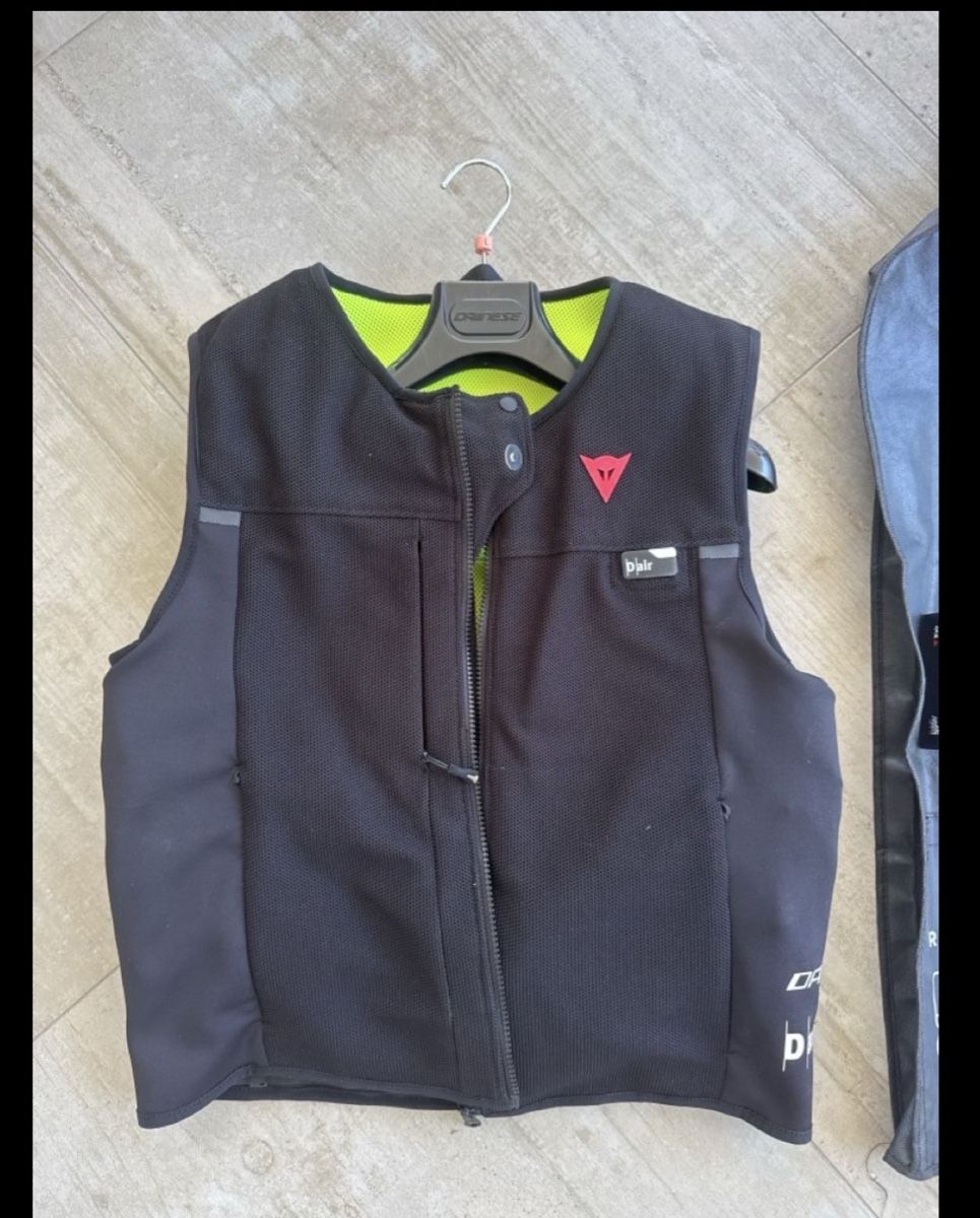 Dainese Protezioni & Imbottiture: Dainese Airbagweste  – Usato da Dintikon venduto da Mel_mf6b