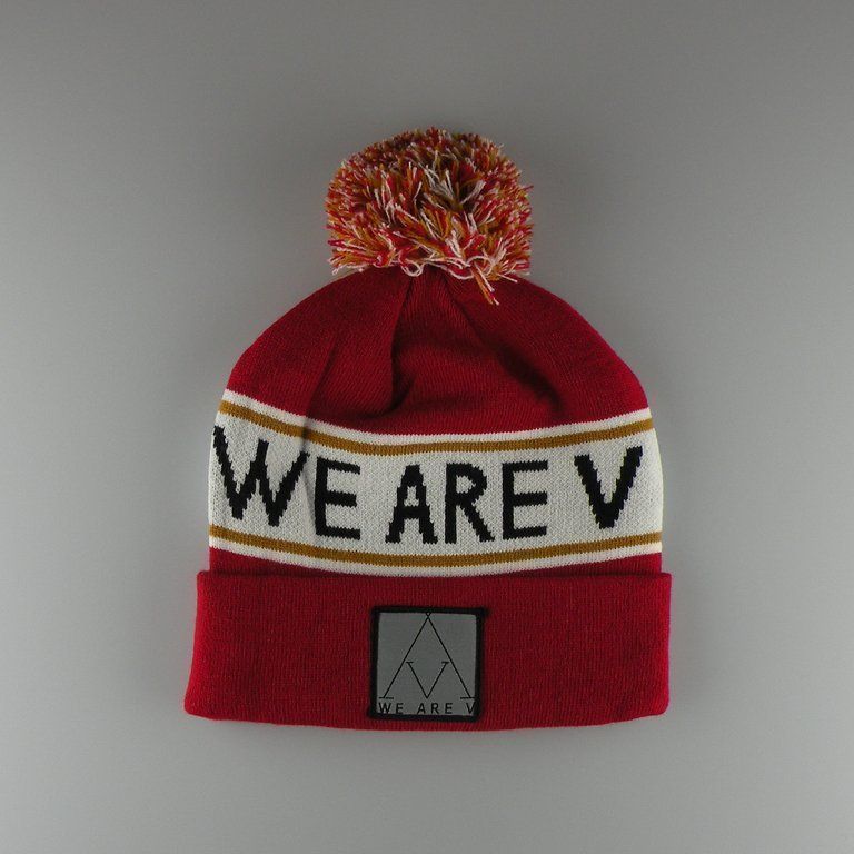 Copricapi, berretti & cappellini: Beanie von We Are V – Nuovo e nell'imballaggio originale da Schüpfheim venduto da WeAreV 1