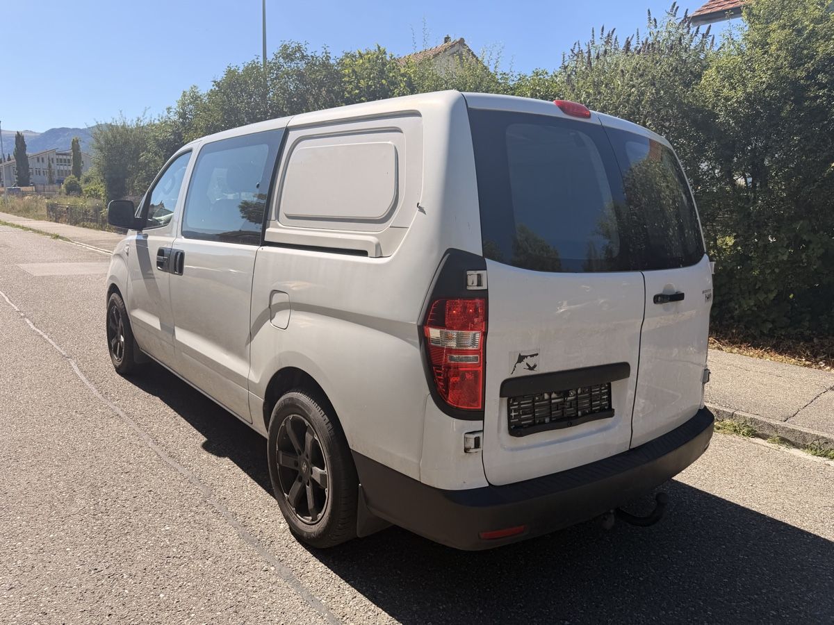 Hyundai Veicoli commerciali: Hyundai H-1  – Usato da Roggwil BE venduto da mun_hmx7 4