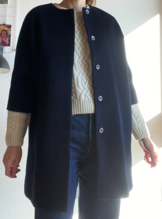 Joli manteau en laine COS bleu marine, manches 3/4 taille 36