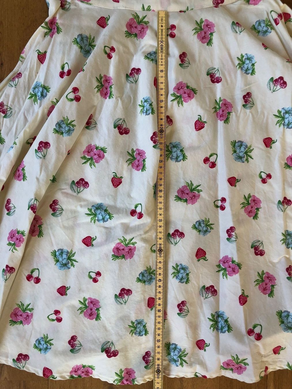 Vestiti: Robe rétro Hell Bunny – Usato da Dotzigen venduto da SecondHandGems 7