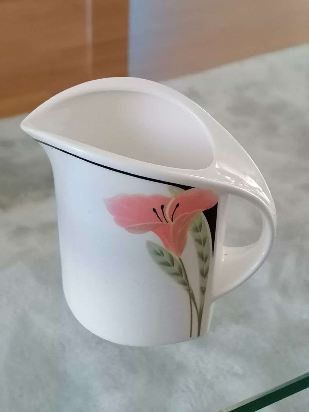 Villeroy & Boch Teiere: Villeroy & Boch, Milchkännchen, IRIS – Usato da Basel venduto da vintagecollector