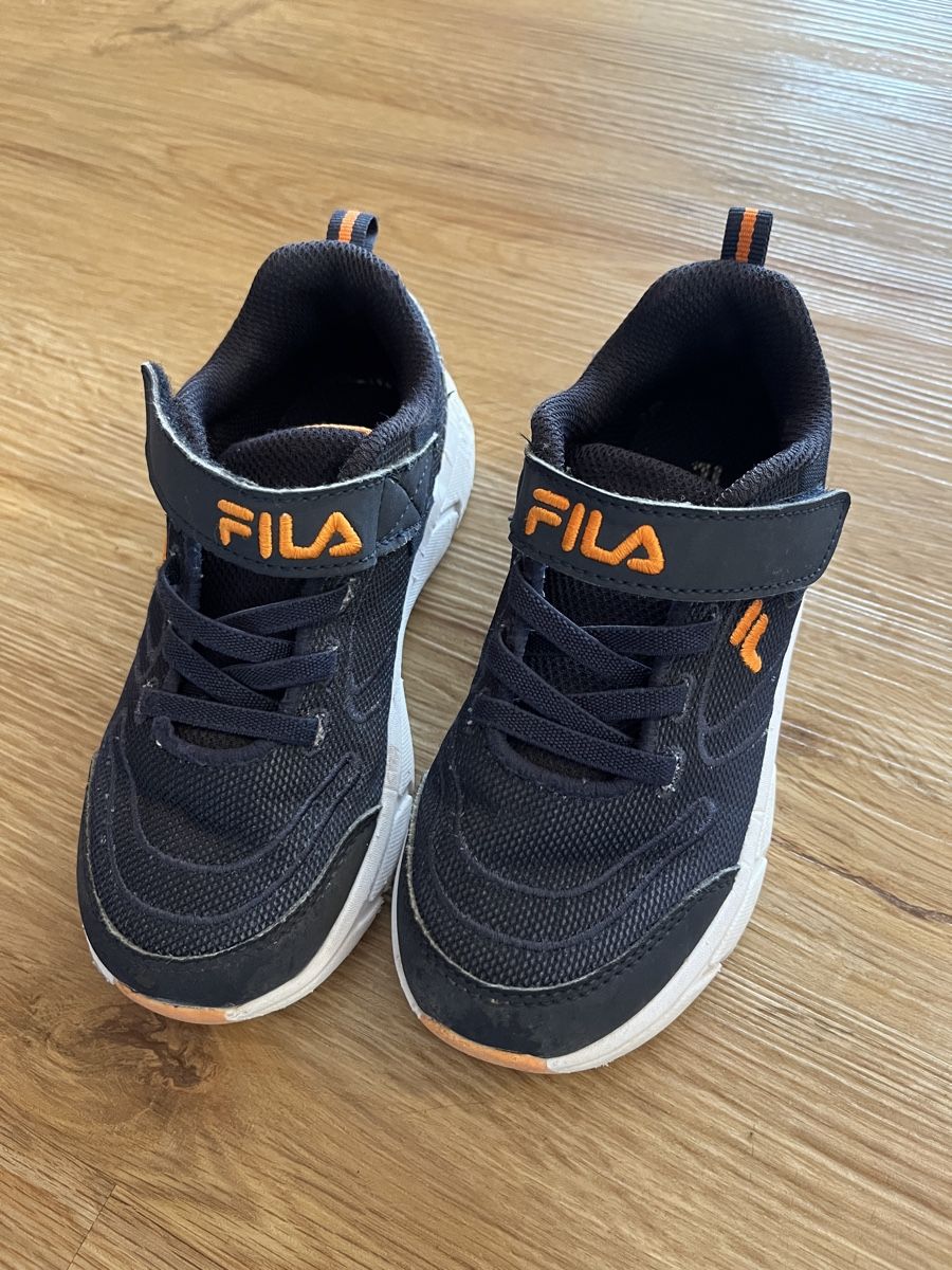 Fila Chaussures garçon: Fila Sneakers – D'occasion à Niederscherli par tst95
