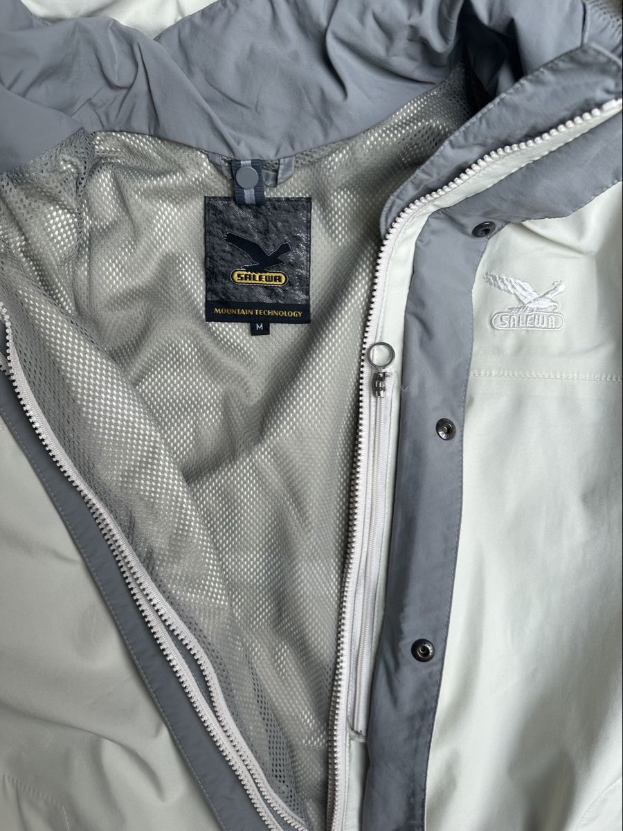 Salewa Giacche: Salewa Regenjacke Herren, Grösse M – Usato da Gelterkinden venduto da basilbaet. 2
