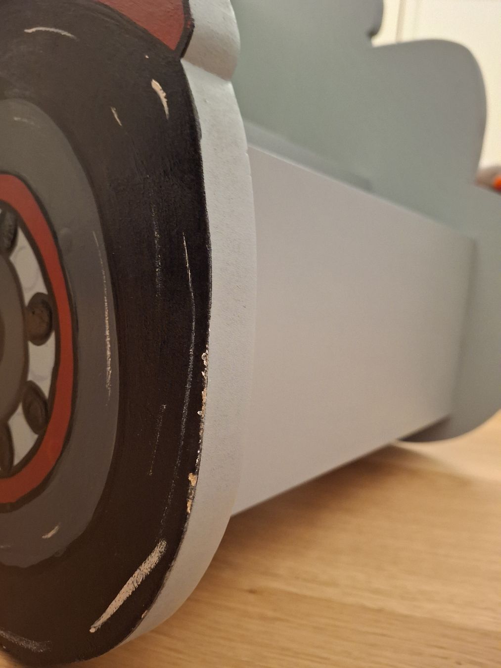 Scaffali: Bücherregal mit sitz "Traktor" einzelanfertigung – Usato da Kradolf venduto da rge_pf7p 6