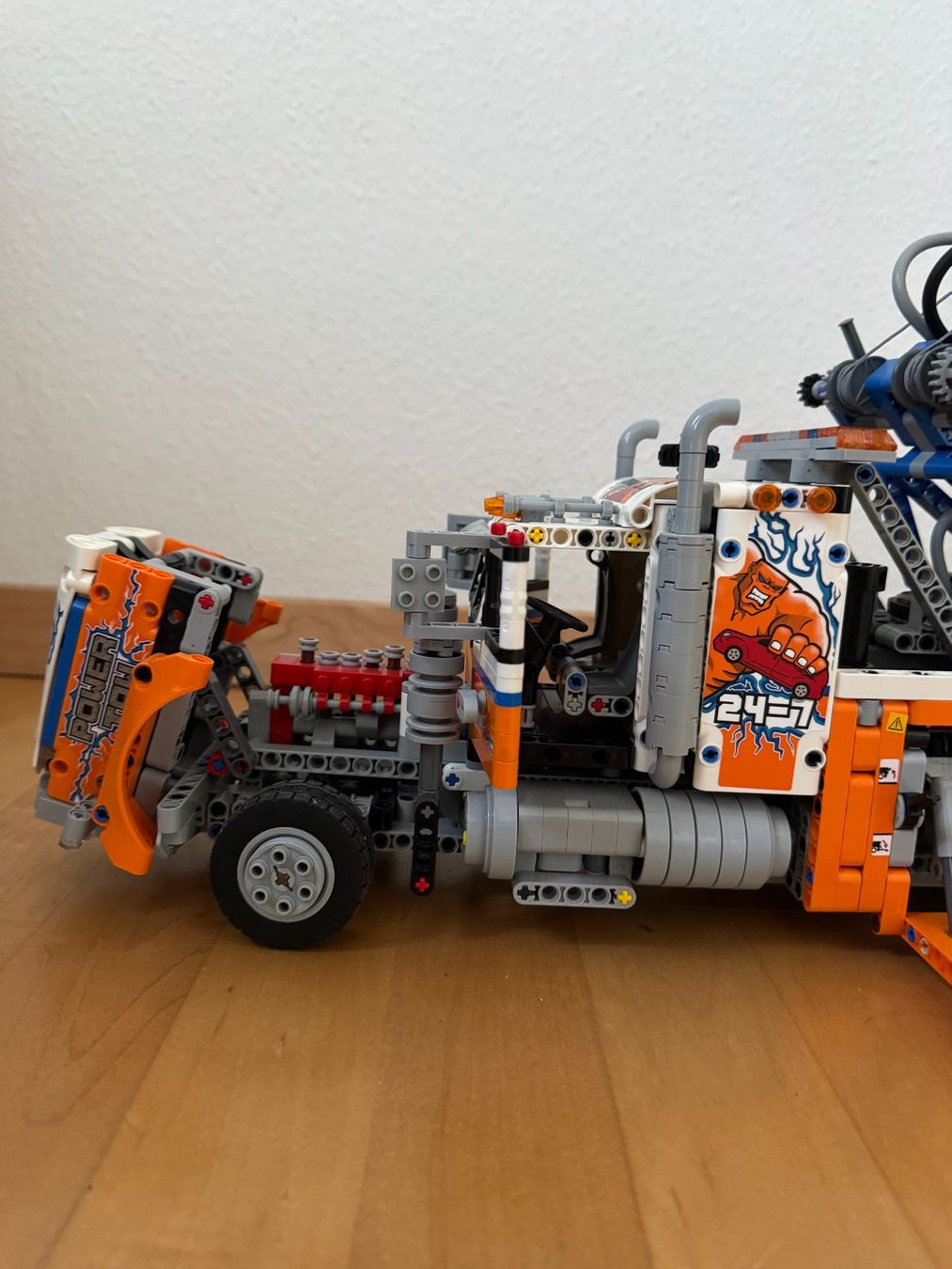 Lego Kit di costruzioni: LEGO Technic 42128 Schwerlast-Abschleppwagen – Usato da Nänikon venduto da 8610pb 7