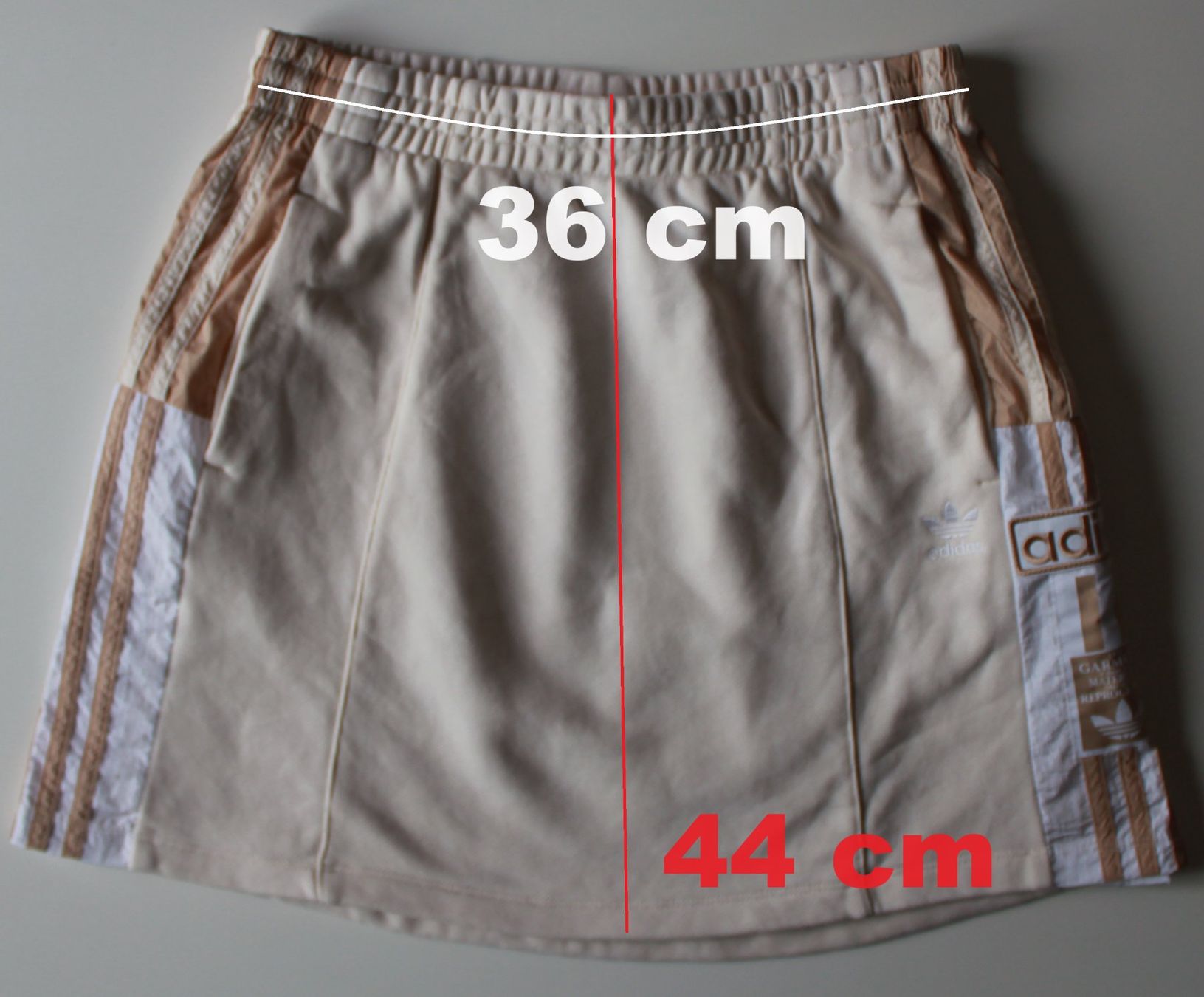 Adidas Gonne: Jupe Adidas beige t. 40 – Nuovo (secondo la descrizione) da Peseux venduto da Gilloss 5