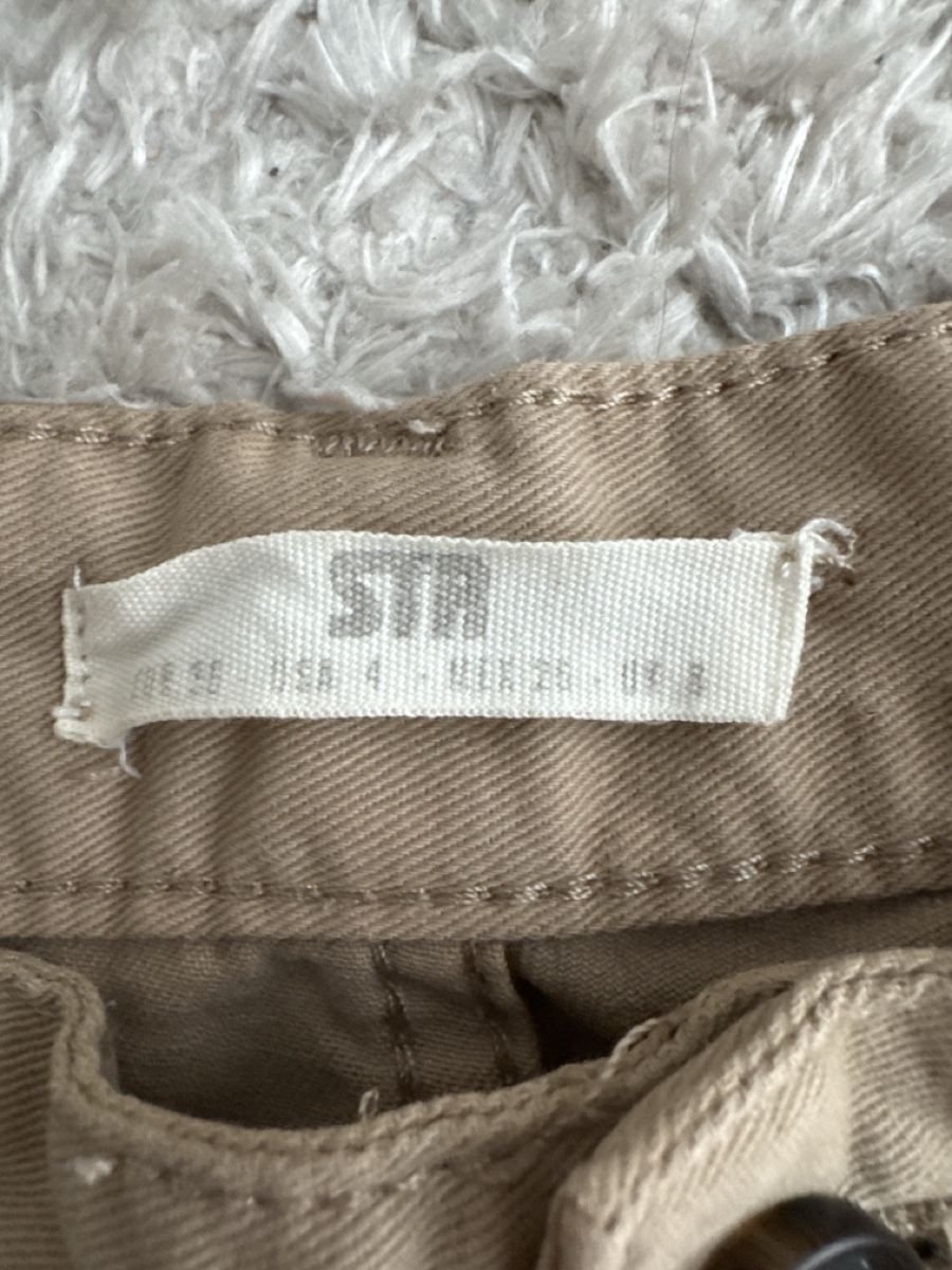Stradivarius Pantaloni: Cargohose von Stradivarius, Gr. 36, beige – Nuovo (secondo la descrizione) da Gächlingen venduto da anjuli_123 2