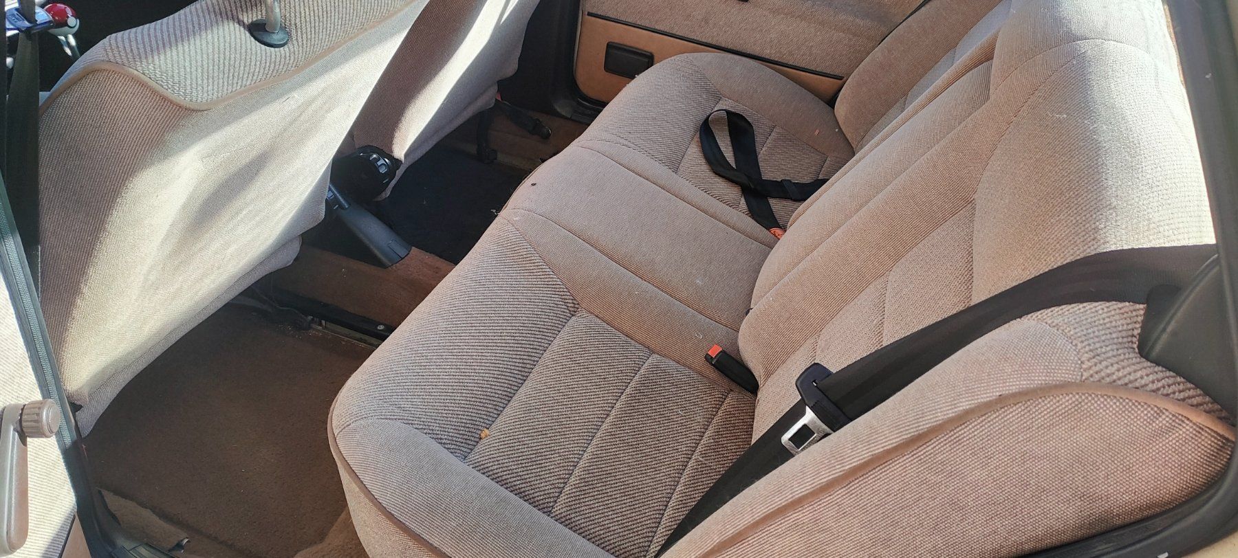 VW Autos: VW Jetta 1.8 – D'occasion à Vissoie par Bubulle6 6