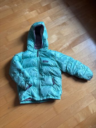 Daunenjacke Patagonia türkis Grösse 4T guter Zustand