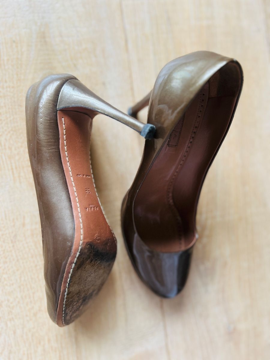 Alaia Scarpe da donna: ALAÏA - Escarpins vernis marrons élégants – Usato da Nyon venduto da ikel78 2