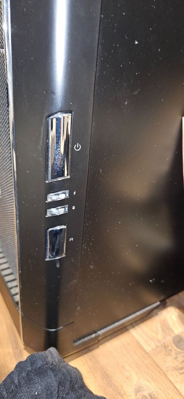 PC: COOLER MASTER Computer – Usato da Arch venduto da Stefanm18 6