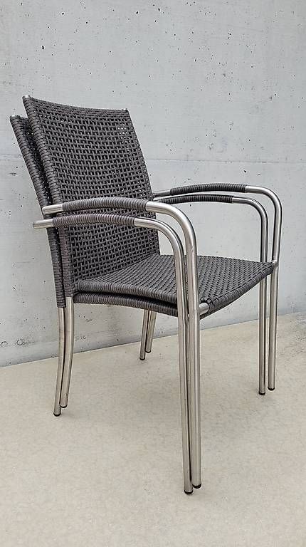 Sedie: 2 schöne Gartenstühle / Stühle stapelbar – Usato da Zofingen venduto da Loop_ReSale 1