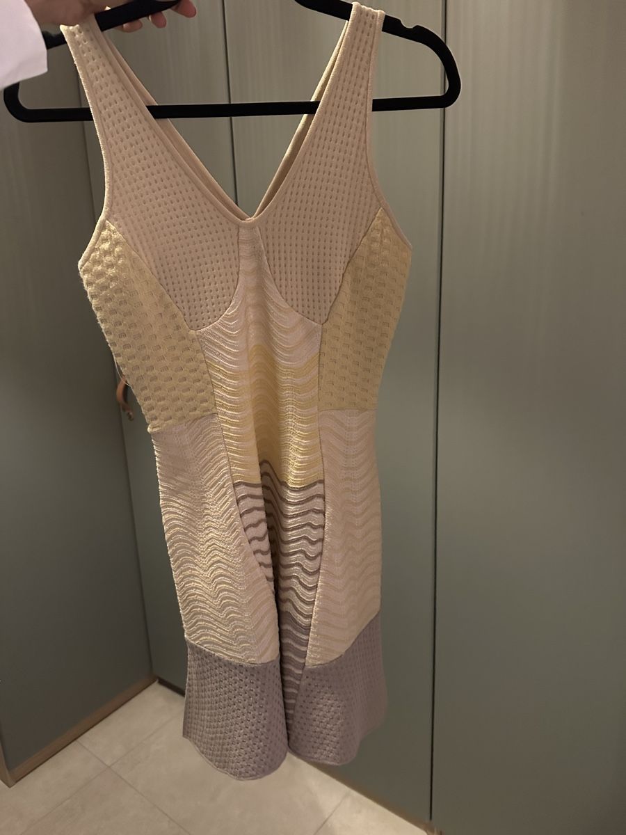 Missoni Vestiti: Missoni Mini Dress- used once – Usato da Kilchberg venduto da AK_KB 1
