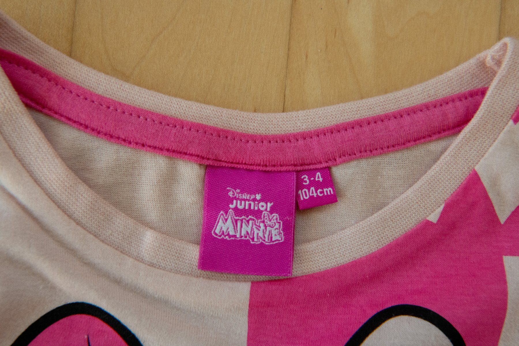 Disney Camicette, T-shirt & Top: 2 Shirts von Disney, Gr. 104 – Nuovo (secondo la descrizione) da Meilen venduto da luca70 1