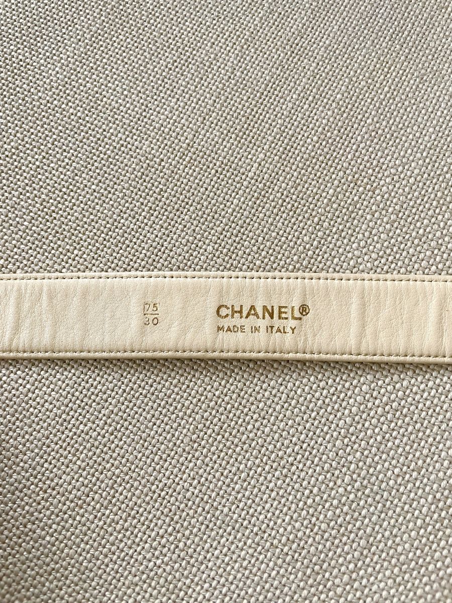 Chanel Borse da donna: Chanel vintage belt bag – Usato da Stäfa venduto da Nicole093 4