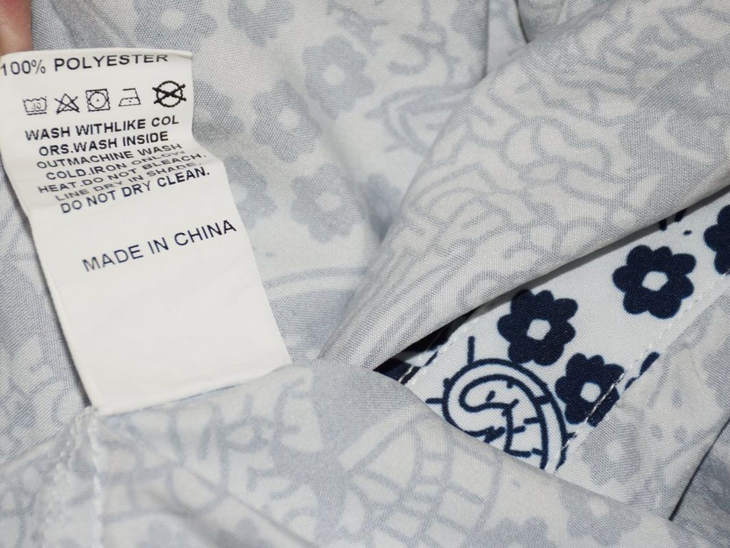 Blusen: Sommerbluse, blau-weiss gemustert, Grösse XL – Neu (gemäss Beschreibung) aus Wetzikon ZH von Wetzicardo25 5