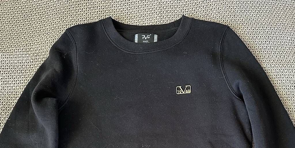 Maglioni & Felpe: Versace Sweatshirt Gr.S wie neu – Usato da Stäfa venduto da DearDarling 1
