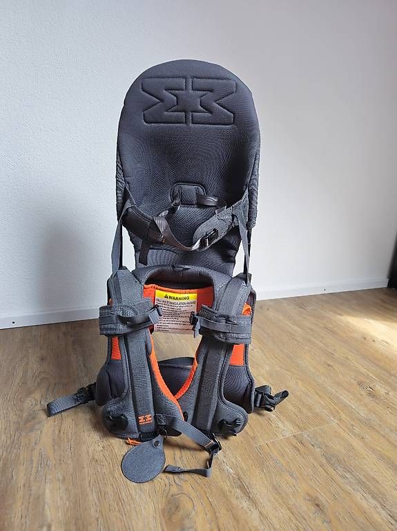 Porte-bébés ventraux & dorsaux: Minimeis Schultertrage – D'occasion à Lostorf par TonyPatrony 1