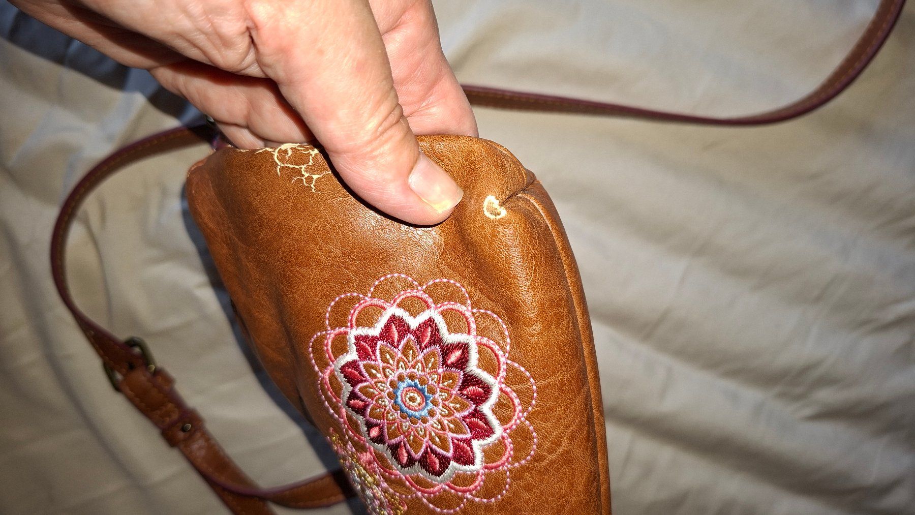 Desigual Borse da donna: Sac bandoulière Desigual – Usato da La Rippe venduto da veromaud 3