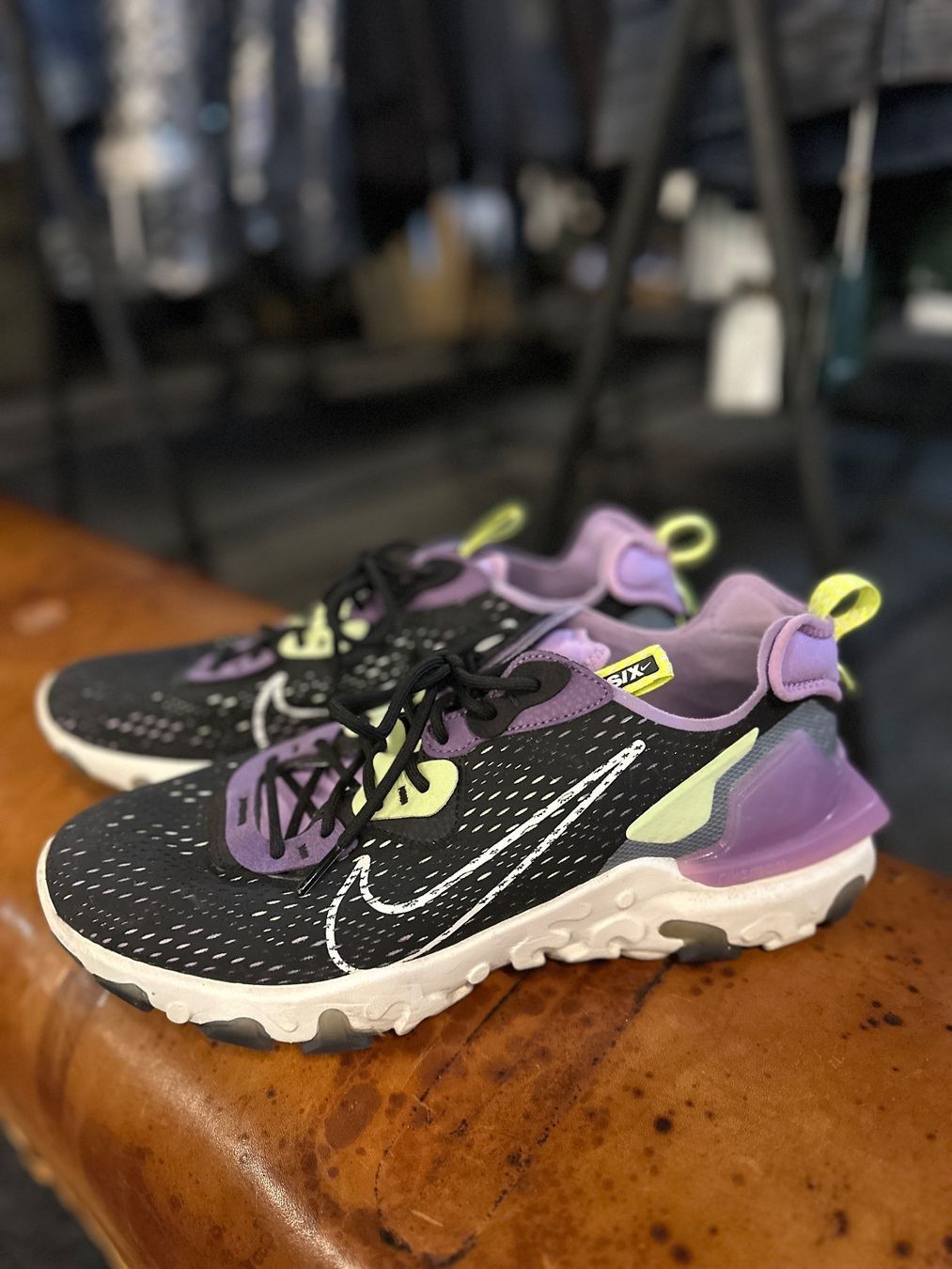 Nike Scarpe da uomo: Nike Dimsix Grösse 45.5 – Usato da Reinach AG venduto da Rousseau_J