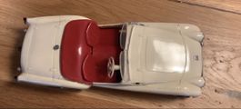 Triumph TR2 Sports - Maßstab 1/18
