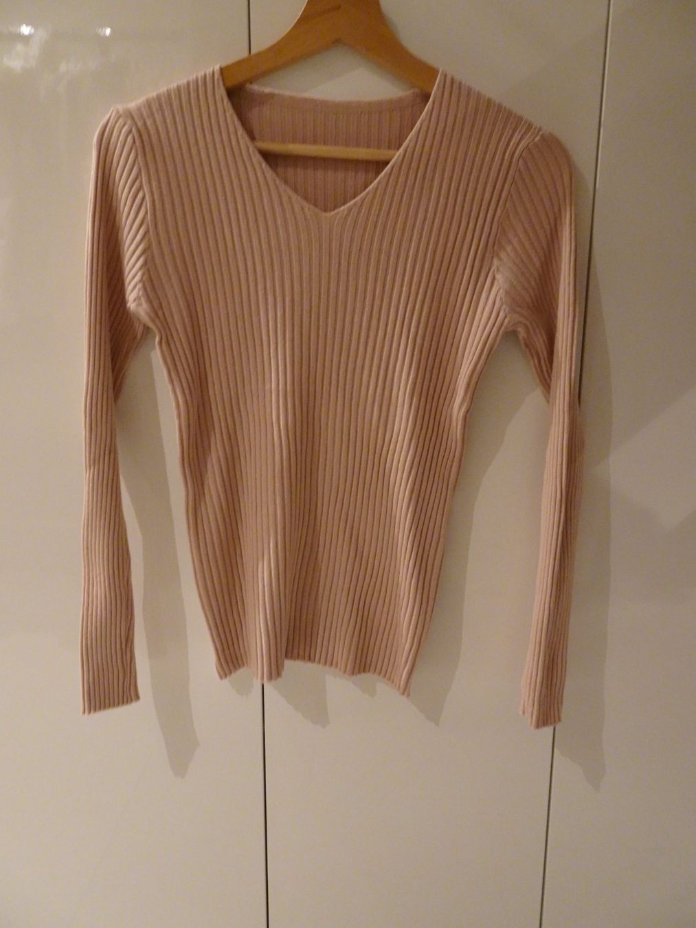 Pullover & Sweatshirts: NEUER altrosa Stretch Pulli Gr. XS - 224068 – Neu (gemäss Beschreibung) aus Küssnacht am Rigi von Good4Deckeli