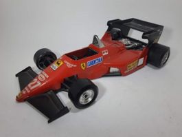 1:24 Ferrari 126 C4 F1 Alboreto Bburago
