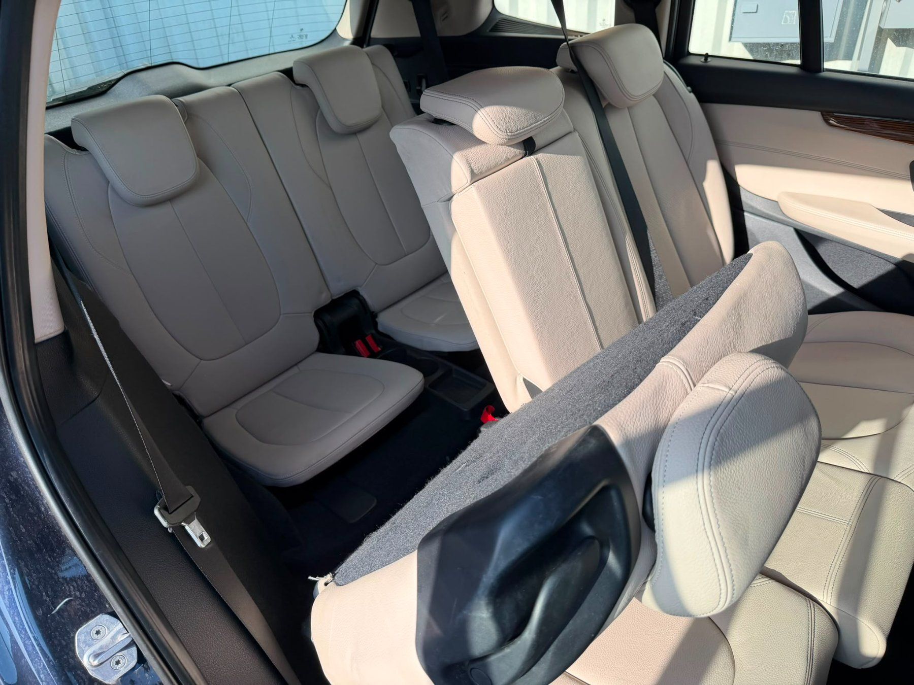 BMW Automobili: BMW 220i / 7-Plätze ! – Usato da Otelfingen venduto da hof74 6