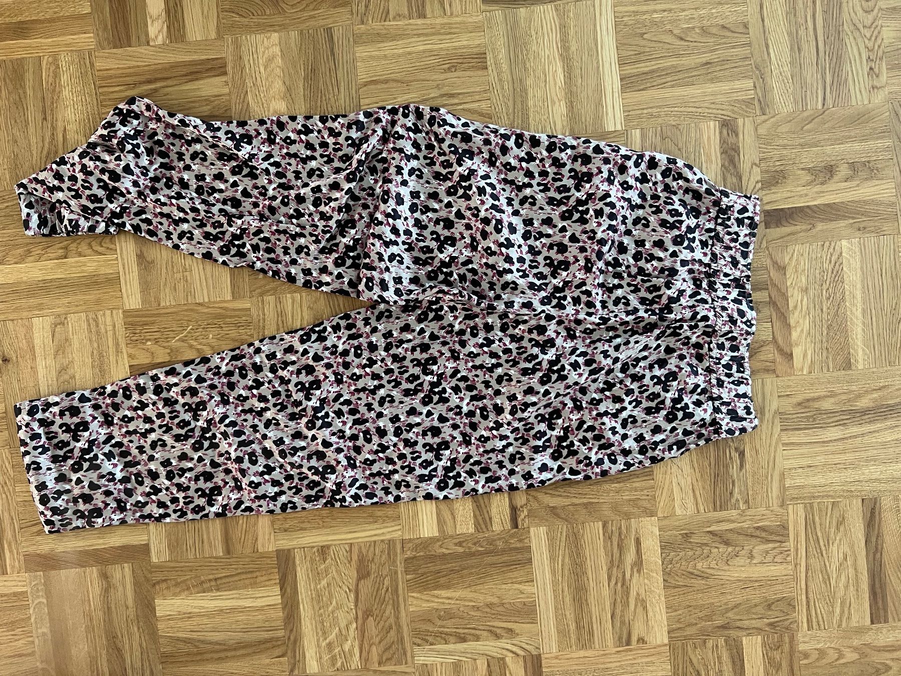 Zara Pantaloni: ZARA hose xs – Usato da Neuhaus SG venduto da bernike 1