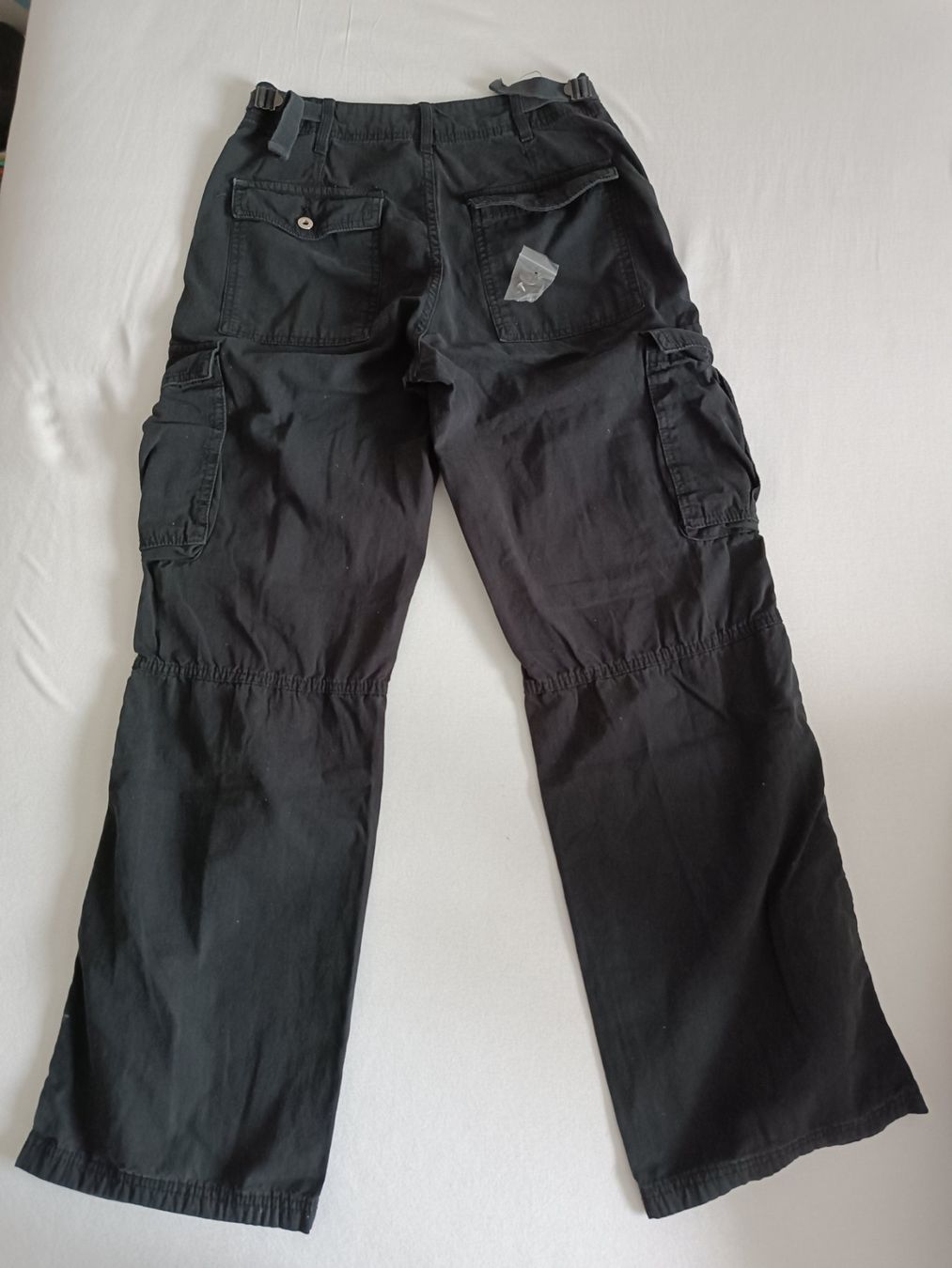 Bershka Hosen: Cargohosen 5 Paar Gr.36 – Gebraucht aus Läufelfingen von papagena02 9