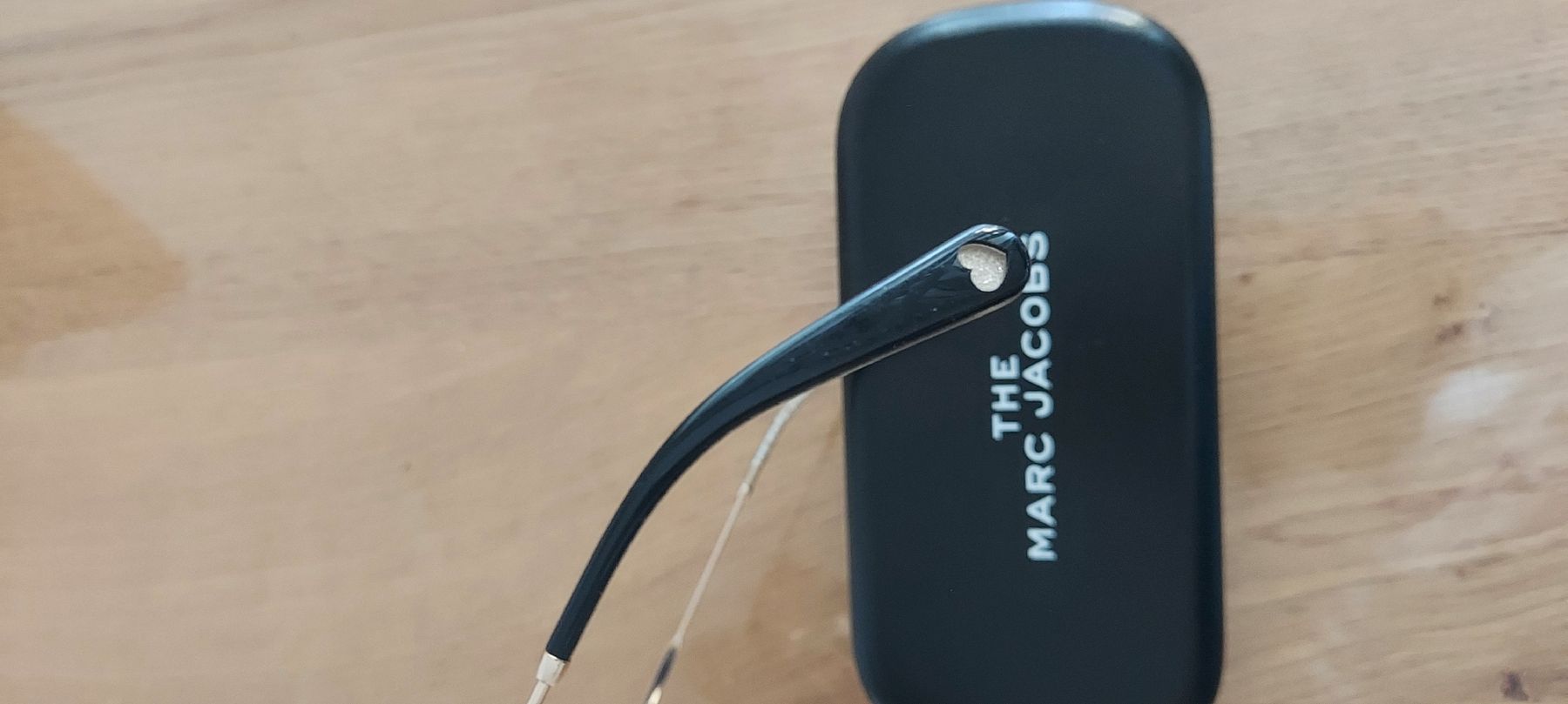 Marc Jacobs Occhiali & Lenti: Marc Jacobs Sonnenbrille Herzform mit Nieten – Nuovo e nell'imballaggio originale da Winterthur venduto da ann_7lxx 5