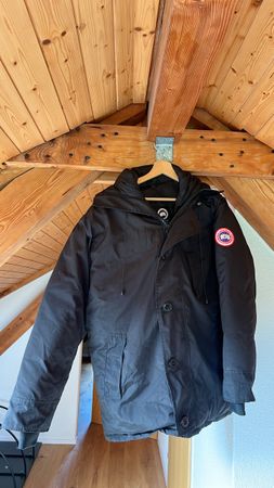Canada Goose Winterjacke Schwarz, Top Zustand, Grösse M