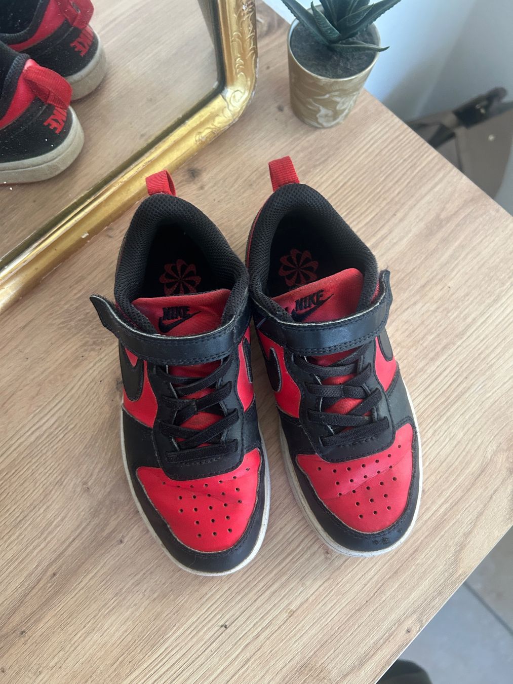 Nike Scarpe per ragazzi: Nike Sneakers - Gr. 30 – Usato da Illnau venduto da Monkky 4
