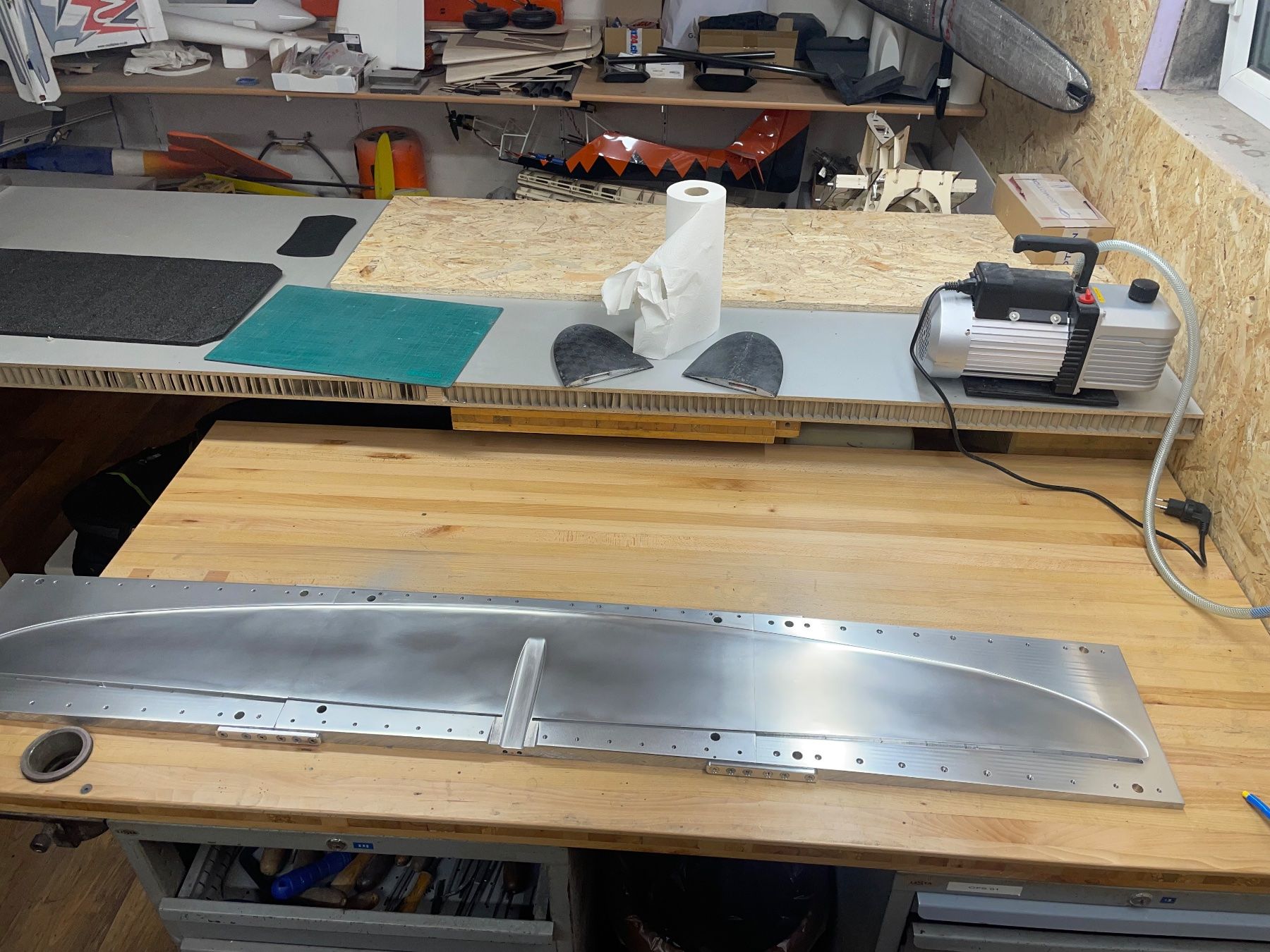 Tavole da surf e di nuoto: Pumpfoil Form aus Aluminium – Usato da Frauenfeld venduto da titanfraeser 1