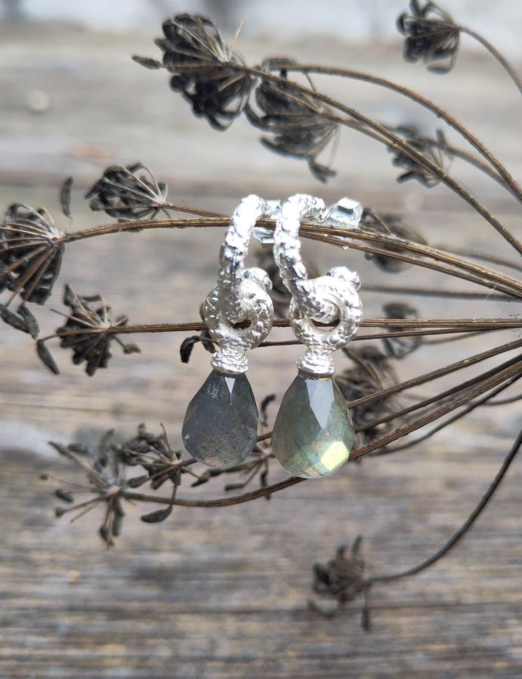 Orecchini pendenti & Orecchini a lobo: 925er Silber Ohrstecker mit Labradorit – Nuovo e nell'imballaggio originale da Lauperswil venduto da Naturhandwerk