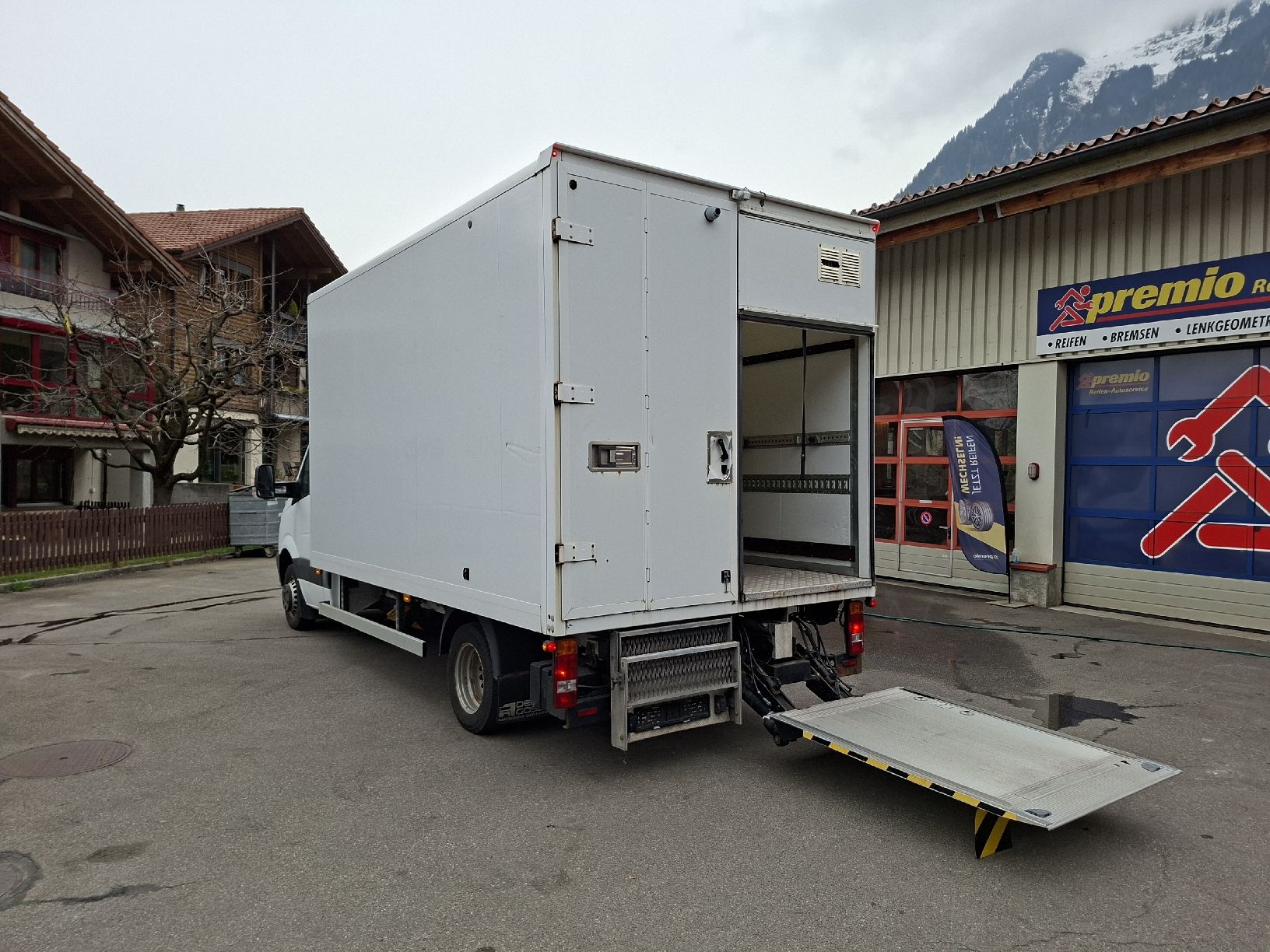Veicoli commerciali: Mercedes-Benz Sprinter 516 CDI – Usato da Thun venduto da Joe_87 3