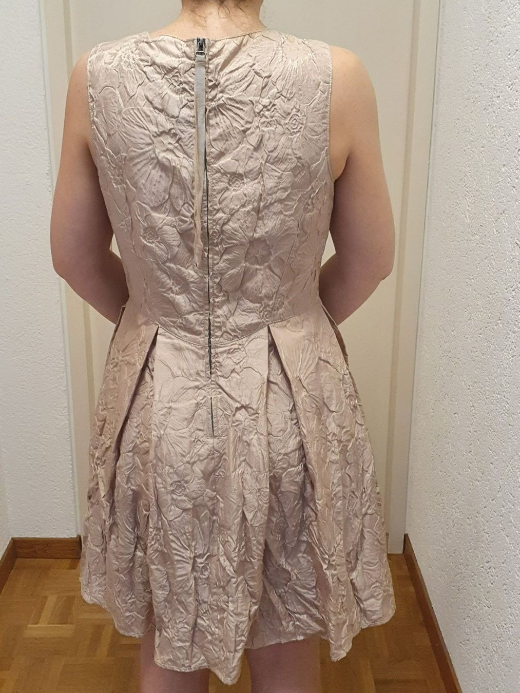 Vestiti: Cocktail-Kleid von Max Studios – Usato da Luzern venduto da J.Co 2