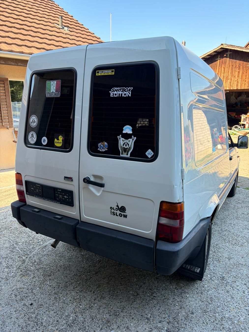 Fiat Véhicules utilitaires: Fiat Fiorino 1.4 – D'occasion à Rain par tgm2015 2