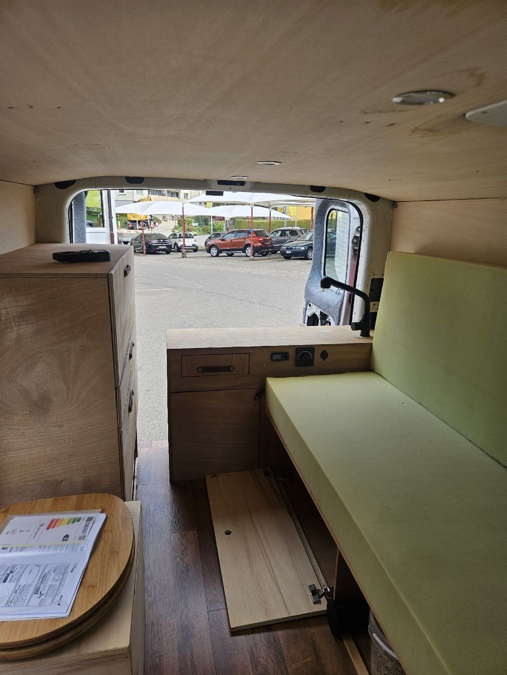 Veicoli da campeggio: opel Vivaro Camper umbau  – Usato da Mosnang venduto da bie_mh9k 5