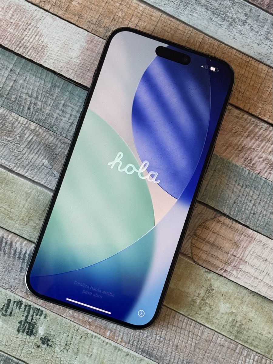 Apple Telefoni cellulari / Smartphones: iphone 15 pro max 256 GB -Rückseite Glasbruch – Usato da Münchwilen TG venduto da Tschuls 1