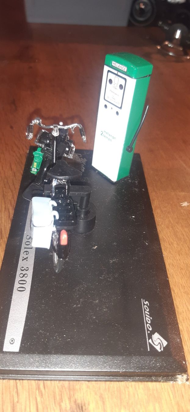 Kit di modellismo & Modellini statici: Solex 3800  1:18 Solido – Usato da Fehraltorf venduto da STEMAC01TK 2